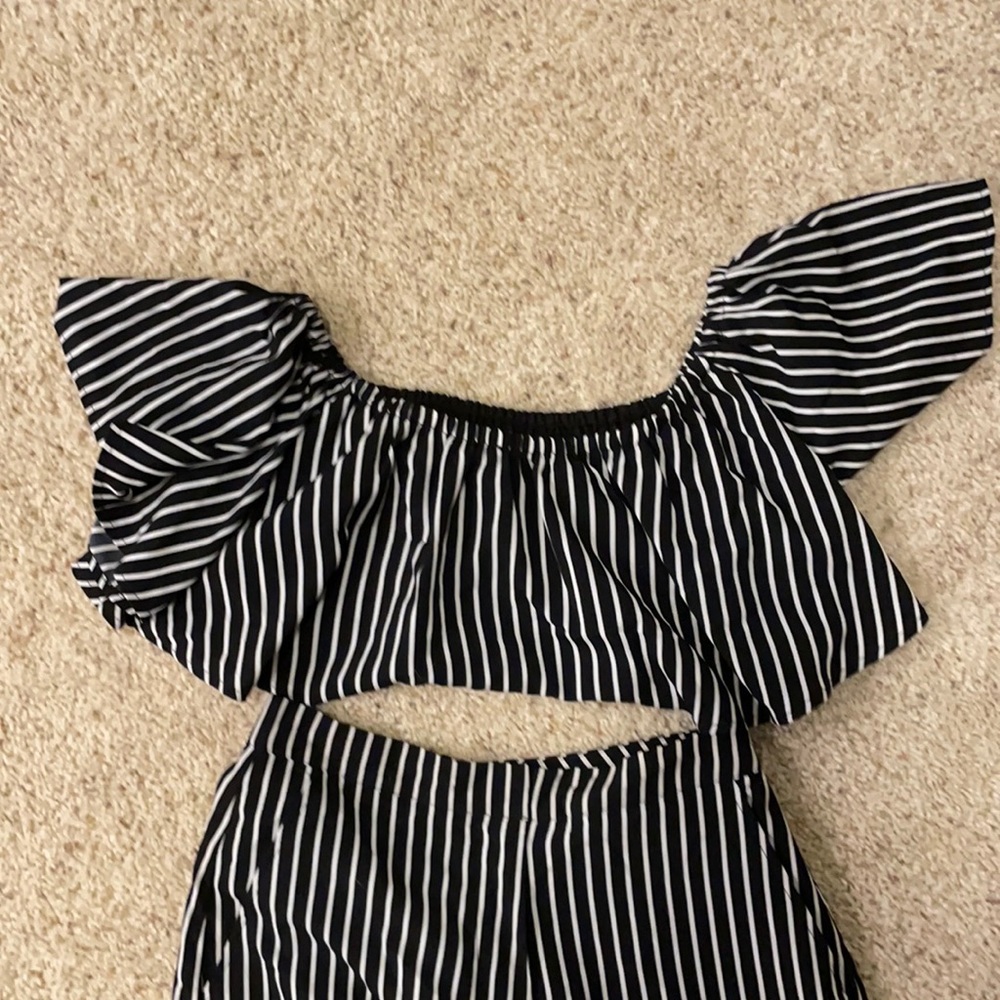 House of Harlow 1960 X Revolve Mona Crop Top